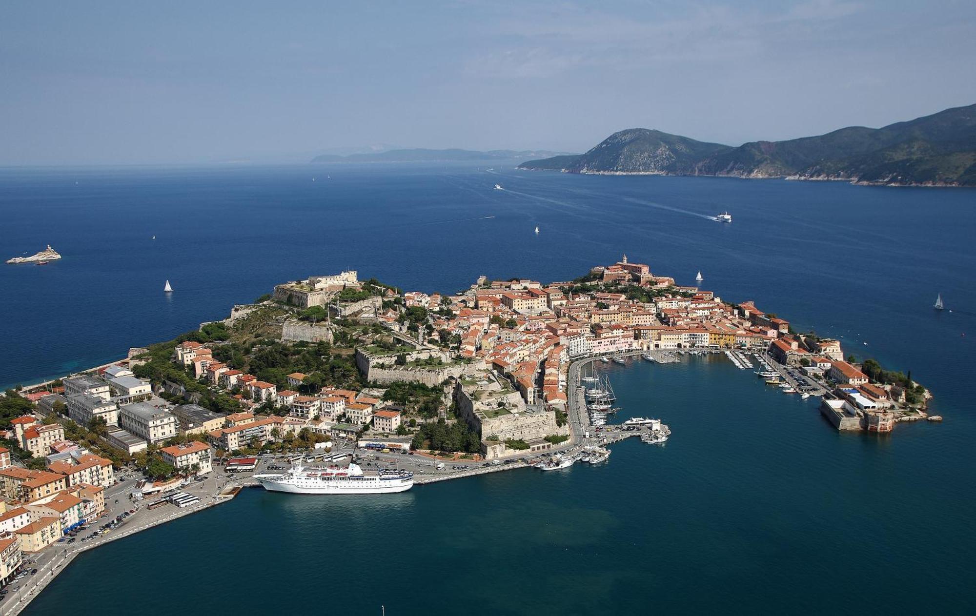 Appartamenti Seccione Portoferraio Ngoại thất bức ảnh